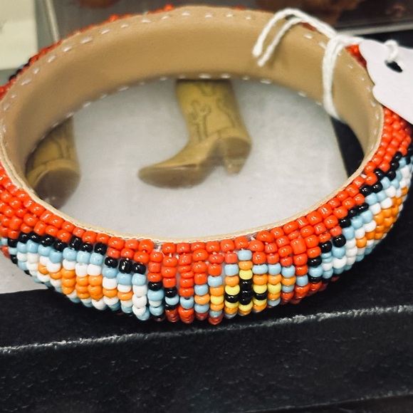 unbranded Jewelry - Colorful Native American Handmade Seed Bead Bracelet Bangle Vintage